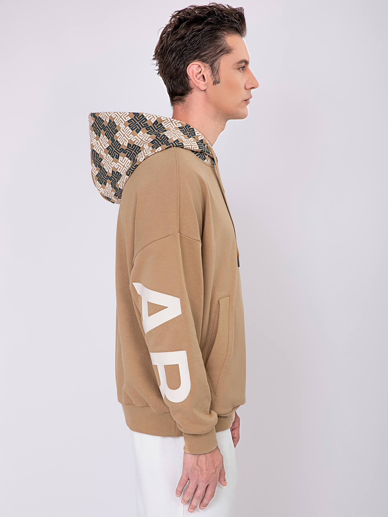 ARTISAN HERITAGE HOODIE BEIGE